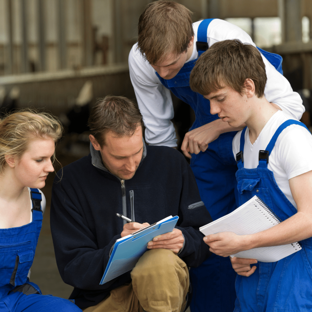 Berufseinsteiger und Versicherungen: Worauf es jetzt ankommt